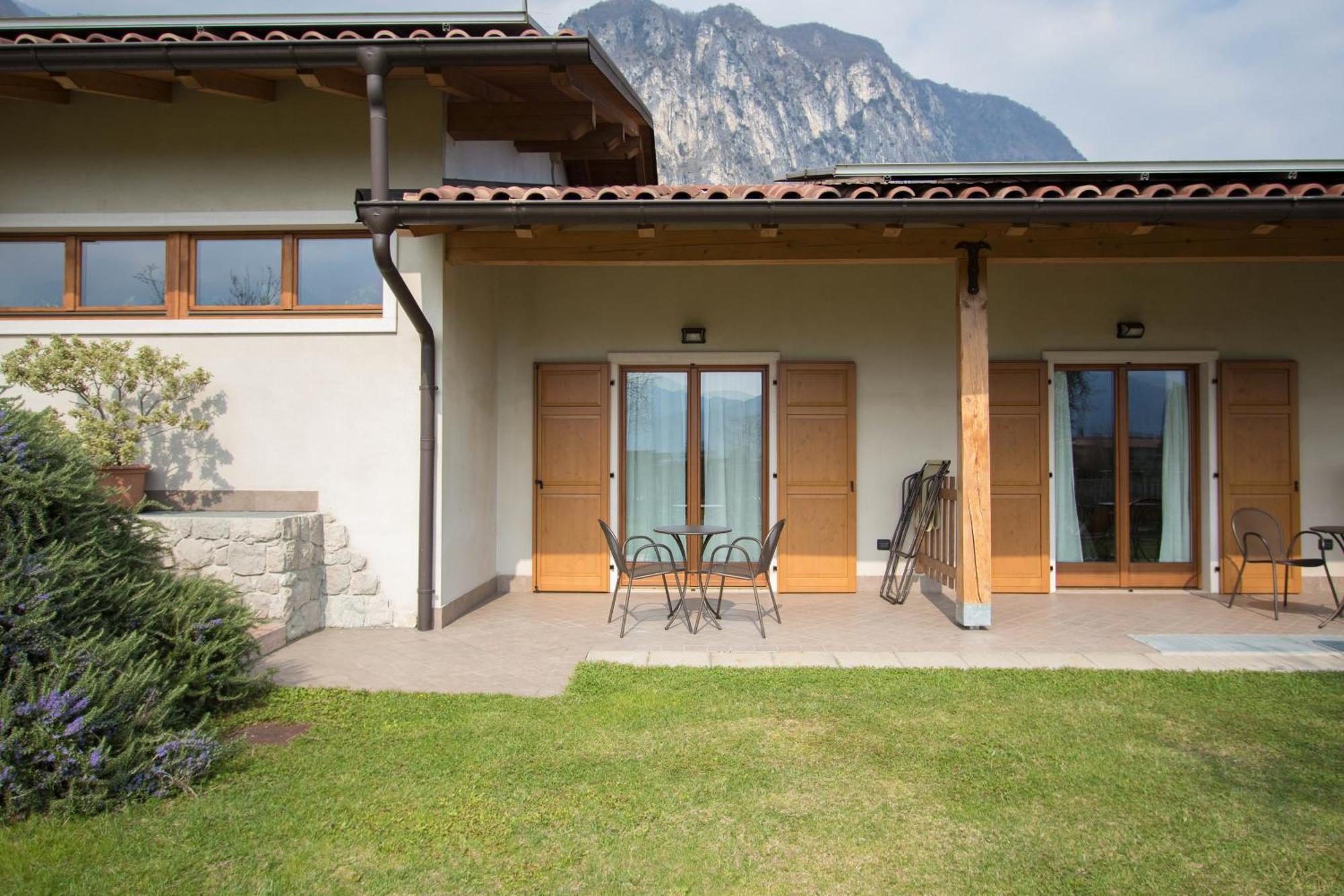 Villa Agritur Comai Riva del Garda Exterior foto