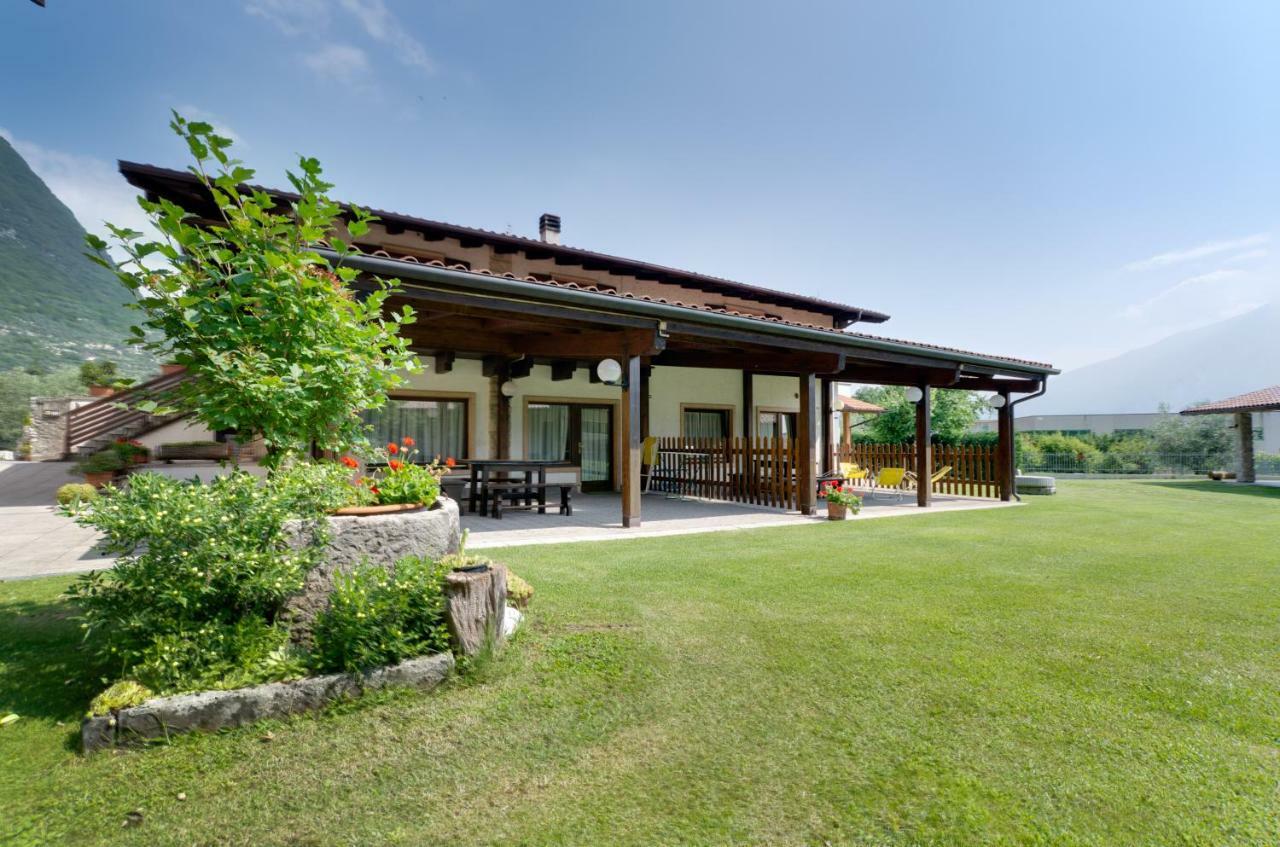 Villa Agritur Comai Riva del Garda Exterior foto